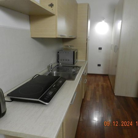 Cosy Central Flat Бергамо Экстерьер фото